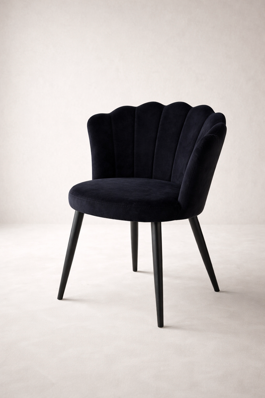Velvet schelpstoel met zwarte poten - Zwart