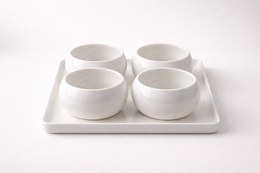 Porseleinen Snackset met 4 Kommetjes en Schaal – Wit