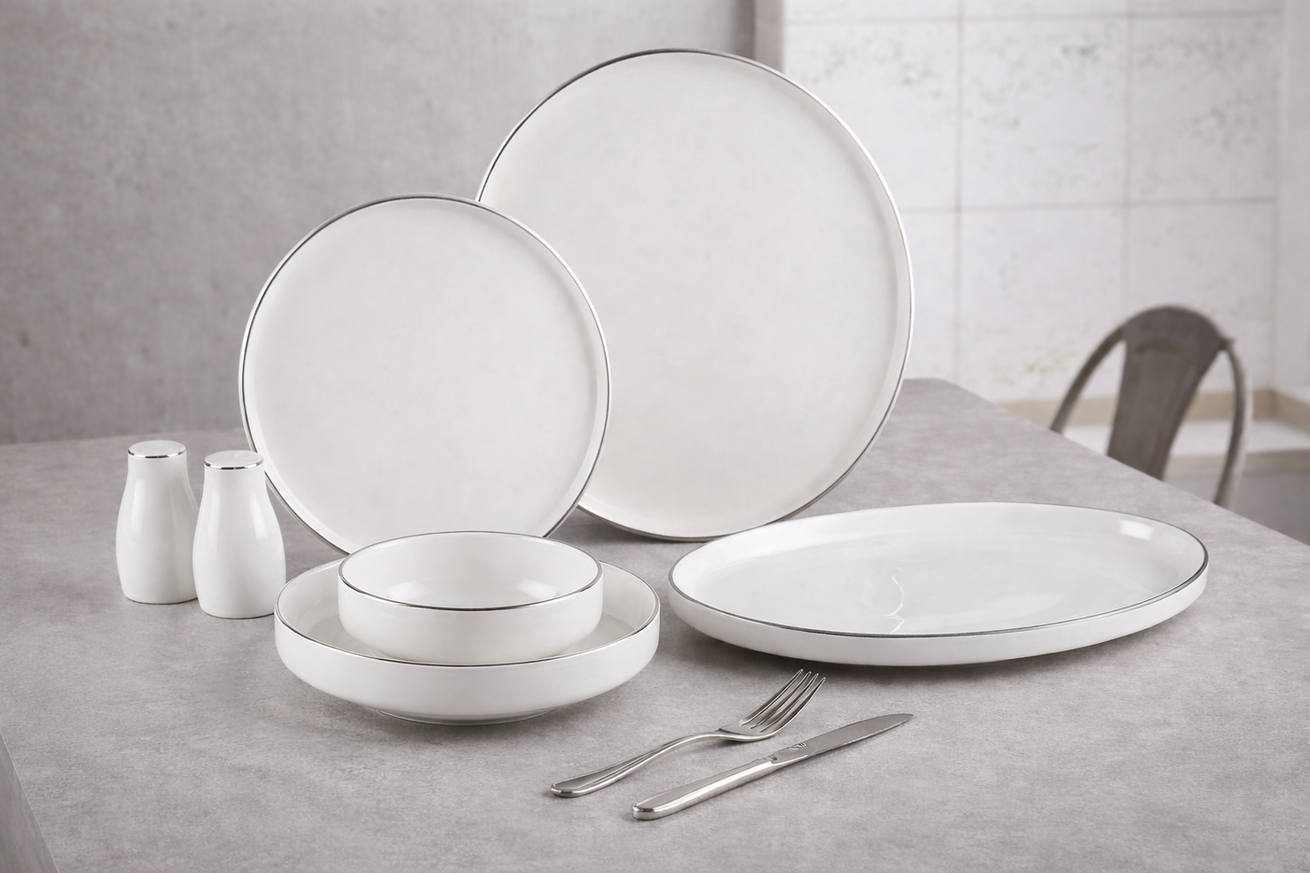 27-delige Serviesset met Zilveren Rand – Fine Porcelain