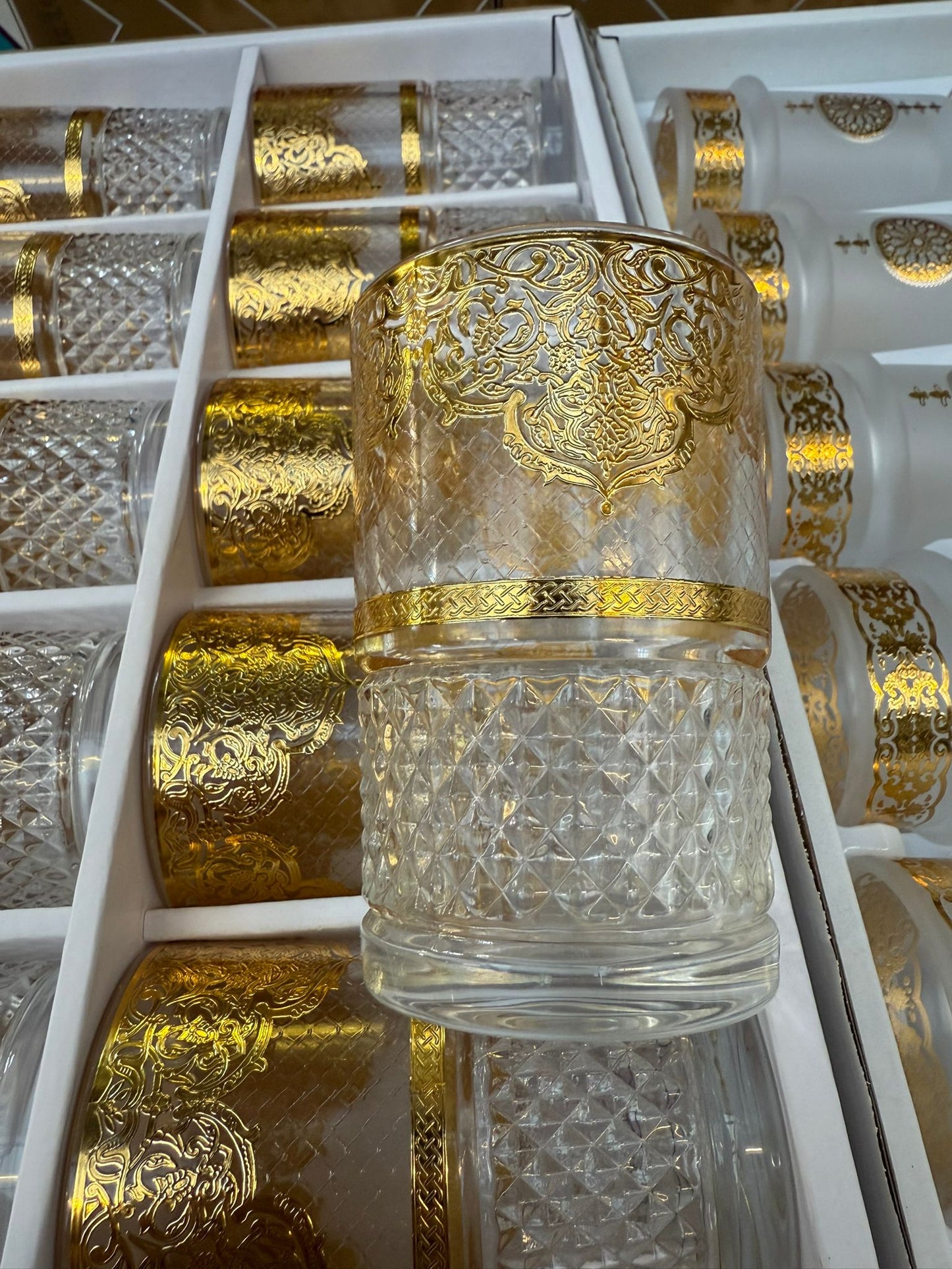 Theeglazen – Gouden Decoratie