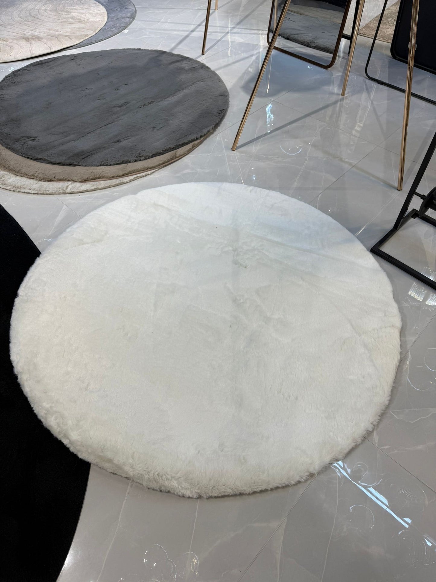 Rond Fluffy Vloerkleed Gebroken wit – Ø 120 cm